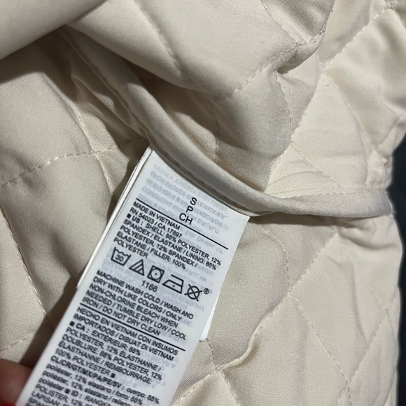 Quilted Oversized Lightweight Jacket / Shacket - Picture 6 of 6